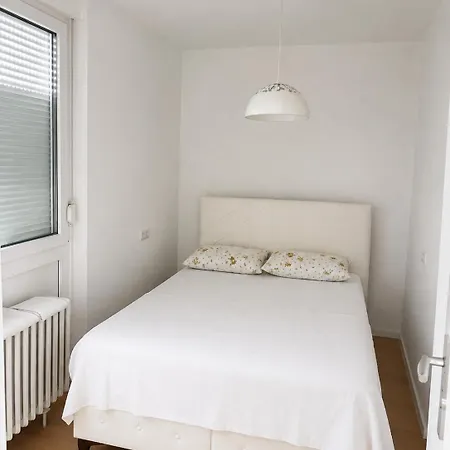 Apartamento Vibes Near Scc *